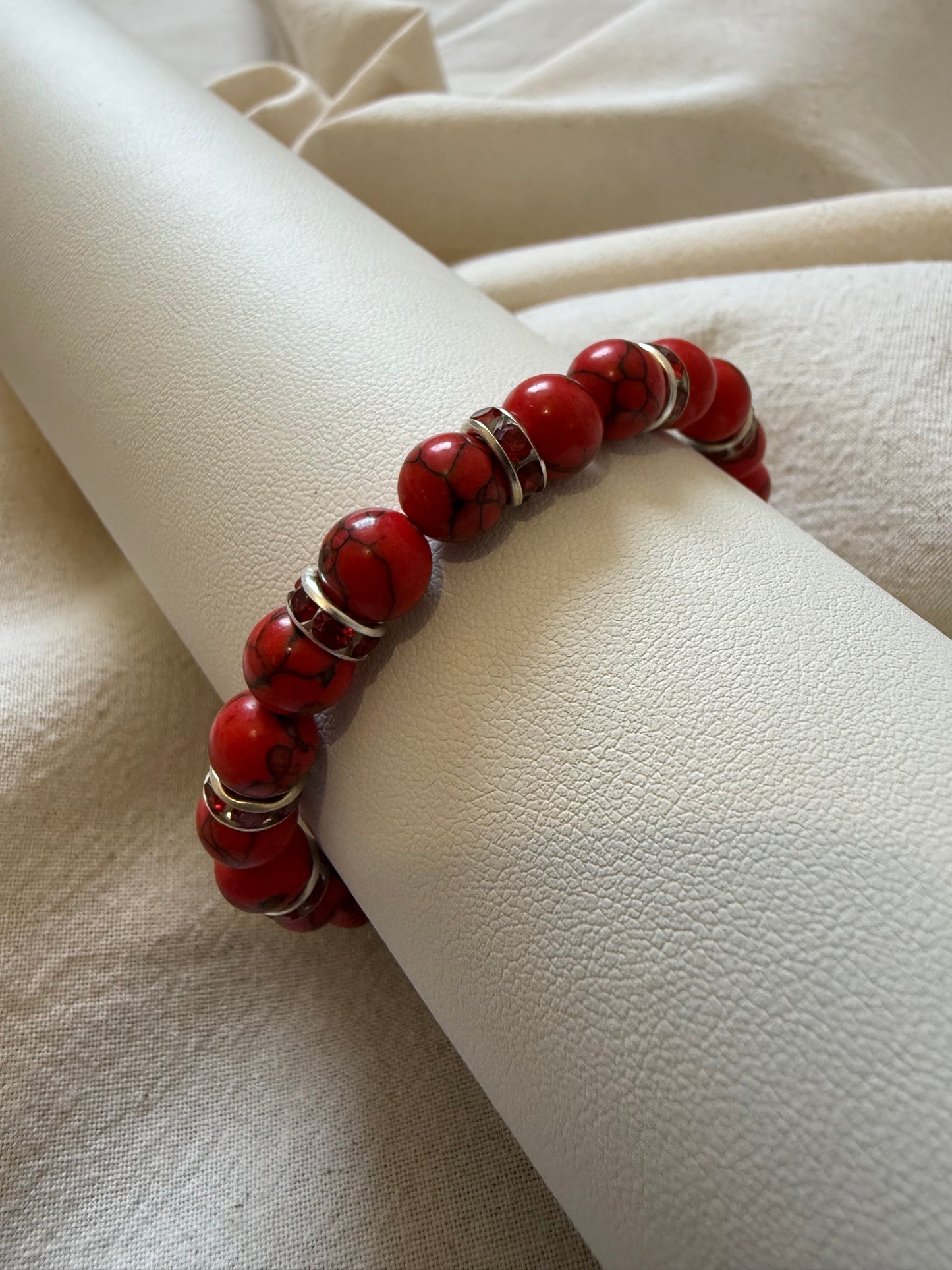 Diamante Red Howlite Bracelet